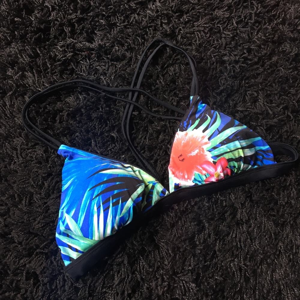 Reversible Tropical Bikini Top 🔴